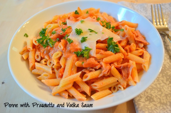 Penne with Prosciutto and Vodka Sauce